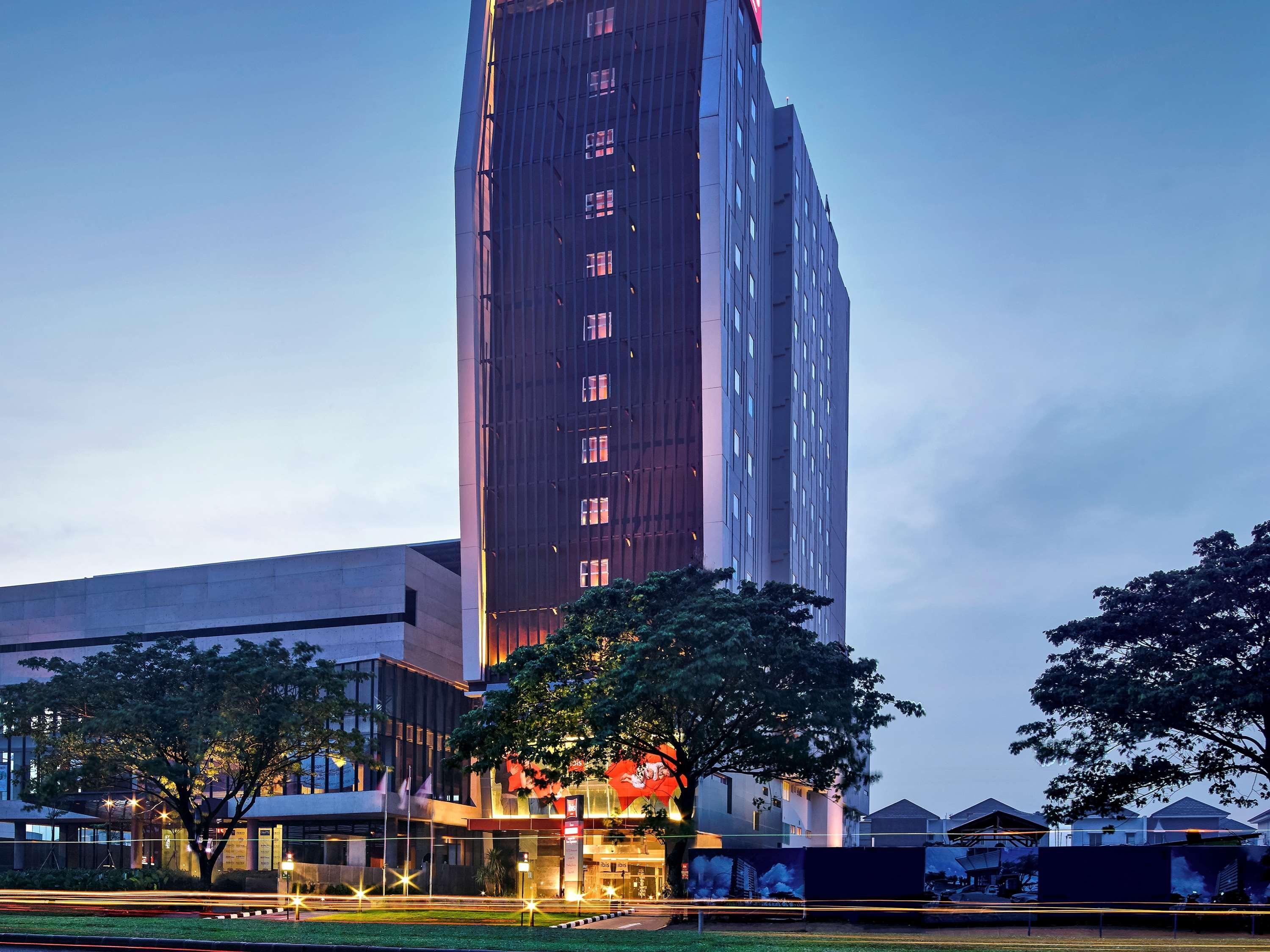 ไอบิส เกดิ้ง เซอร์ปง โฮเต็ล Hotel ภายนอก รูปภาพ